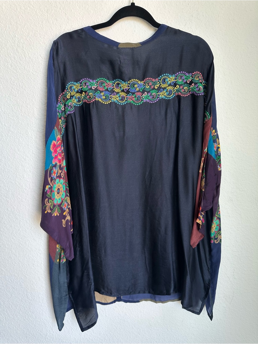 Johnny Was embroidered silk blend Mardi blouse‎ NWT RARE size 3X Boho - Picture 12 of 15